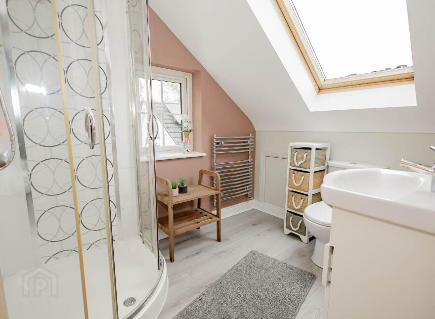 64 Inishmore Road, Lisbellaw, Enniskillen, BT94 5NH