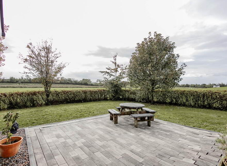 64 Inishmore Road, Lisbellaw, Enniskillen, BT94 5NH