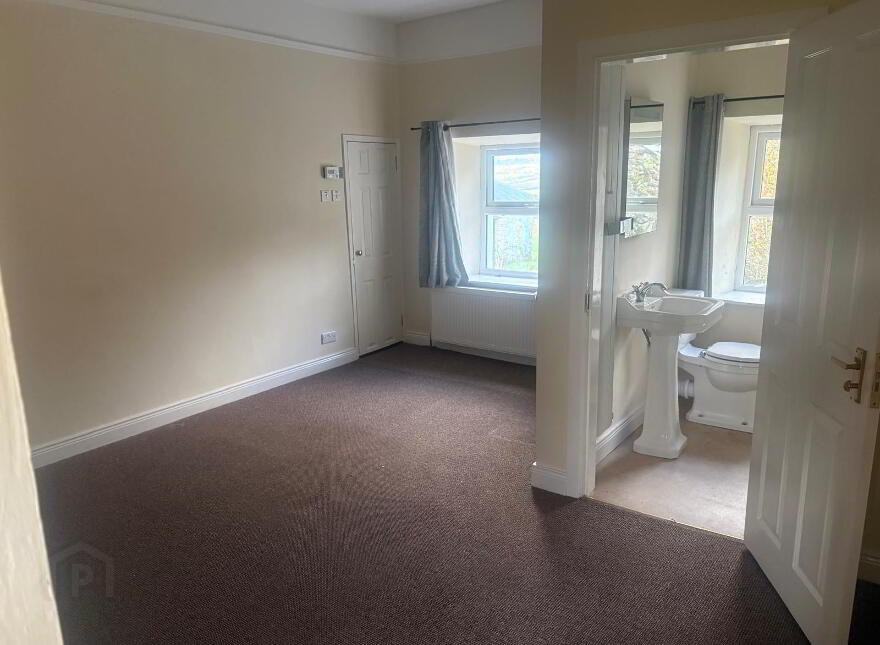 60 Killymore Road, Omagh, BT78 4DU