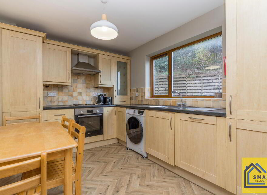 15 Annadale Green, Ballynafoy, Belfast, BT7 3DQ
