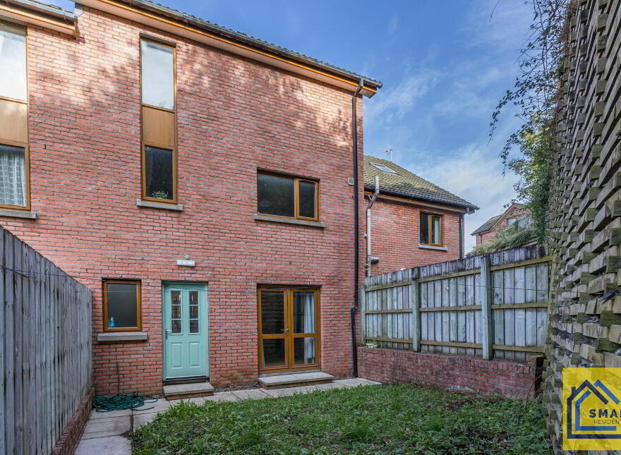 15 Annadale Green, Ballynafoy, Belfast, BT7 3DQ