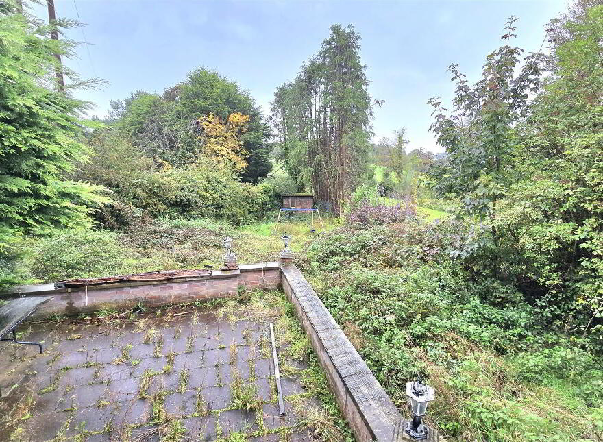 17 Chesney Crescent, Portglenone, Ballymena, BT44 8AX
