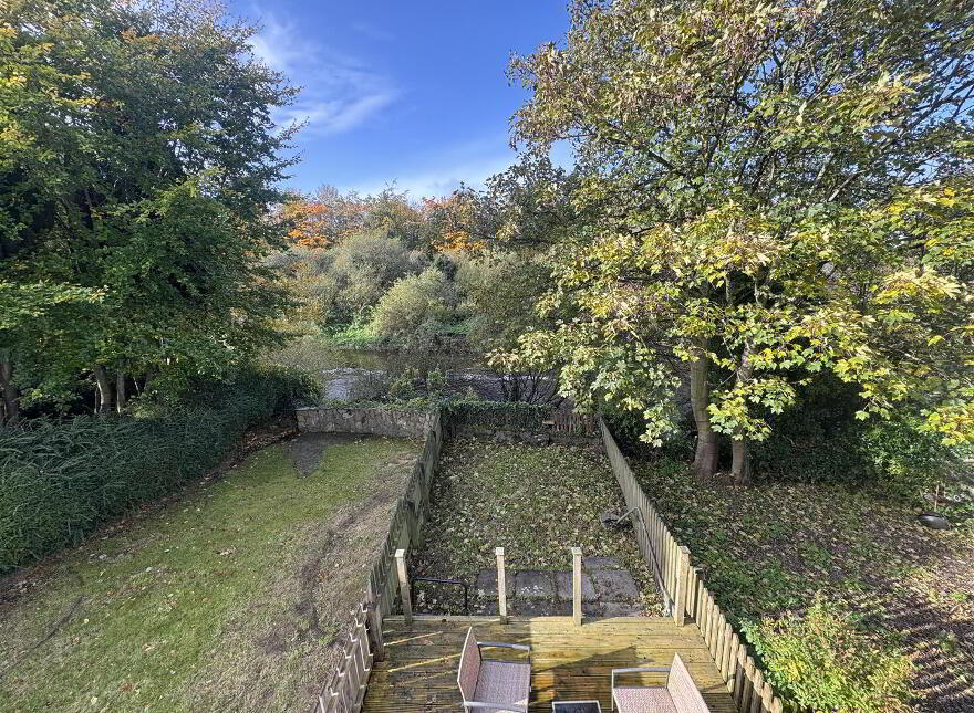70 Riverside, Antrim, BT41 4BL