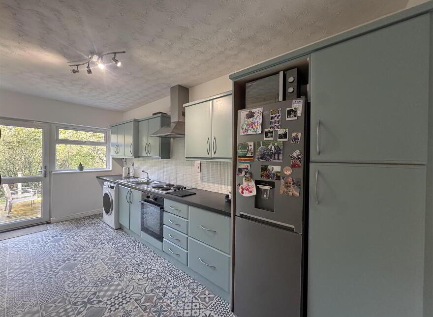 70 Riverside, Antrim, BT41 4BL