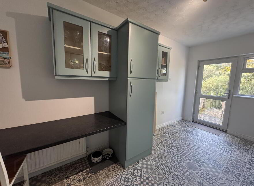 70 Riverside, Antrim, BT41 4BL