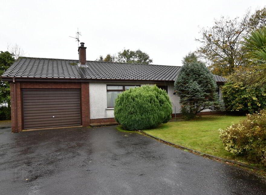 17 Oldfort Gardens, Moira, BT67 0QB