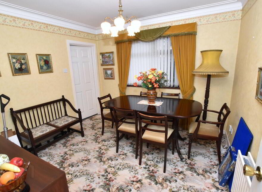17 Oldfort Gardens, Moira, BT67 0QB