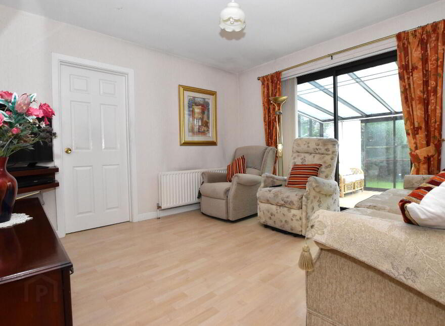 17 Oldfort Gardens, Moira, BT67 0QB