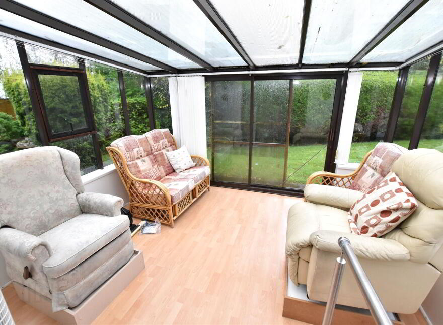17 Oldfort Gardens, Moira, BT67 0QB