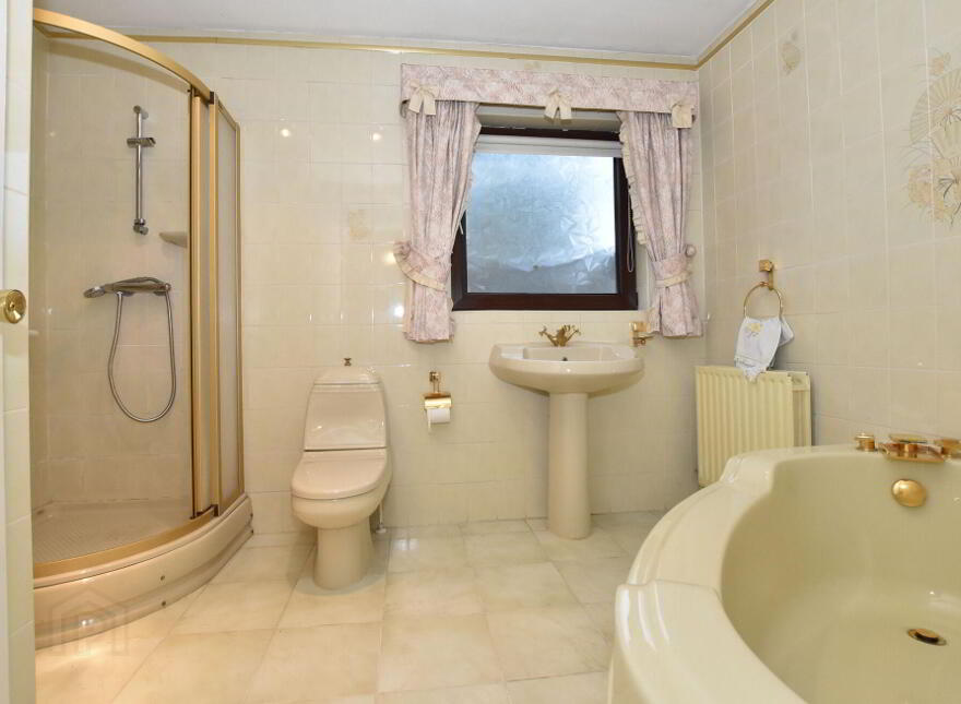 17 Oldfort Gardens, Moira, BT67 0QB