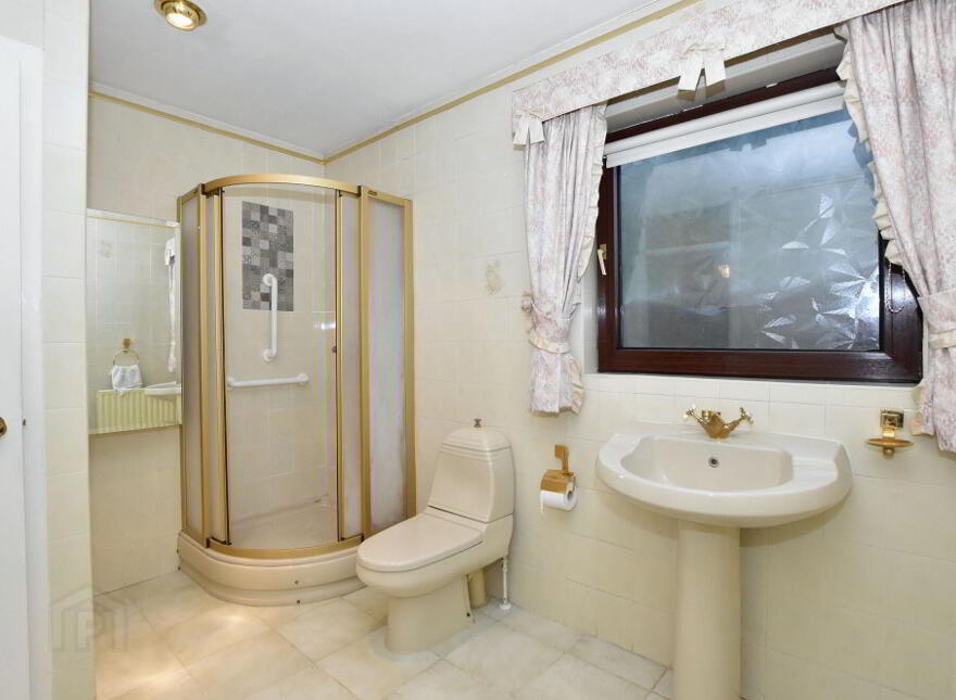 17 Oldfort Gardens, Moira, BT67 0QB