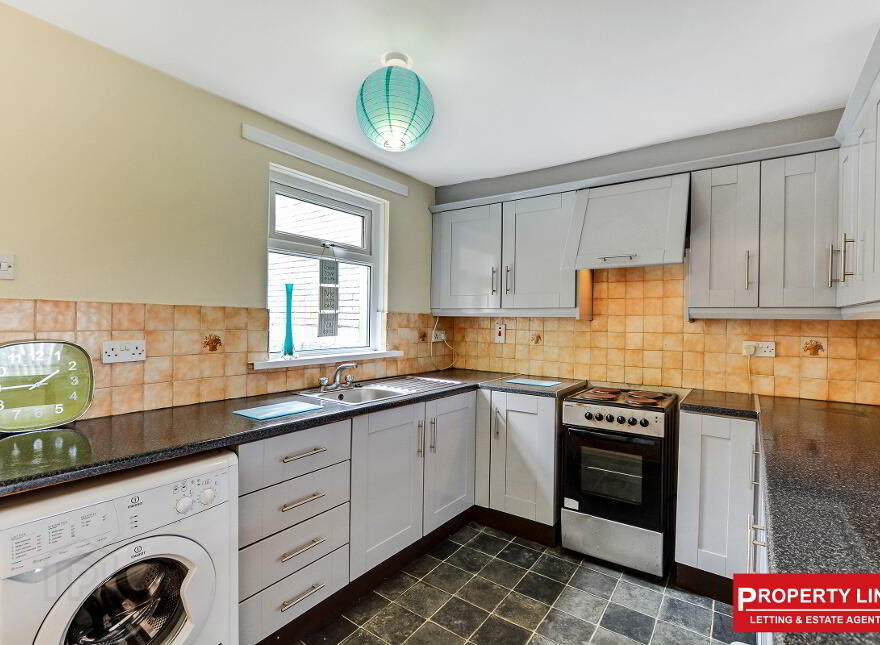 2 Barnewall Place, Derry/Londonderry, Waterside, BT47 2BJ