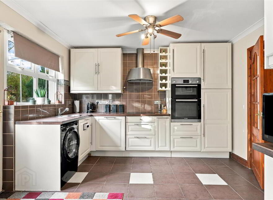 87 Henryville Manor, Ballyclare, BT39 9FP