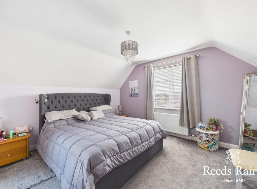 18 Highgrove Green, Carrickfergus, BT38 9UB