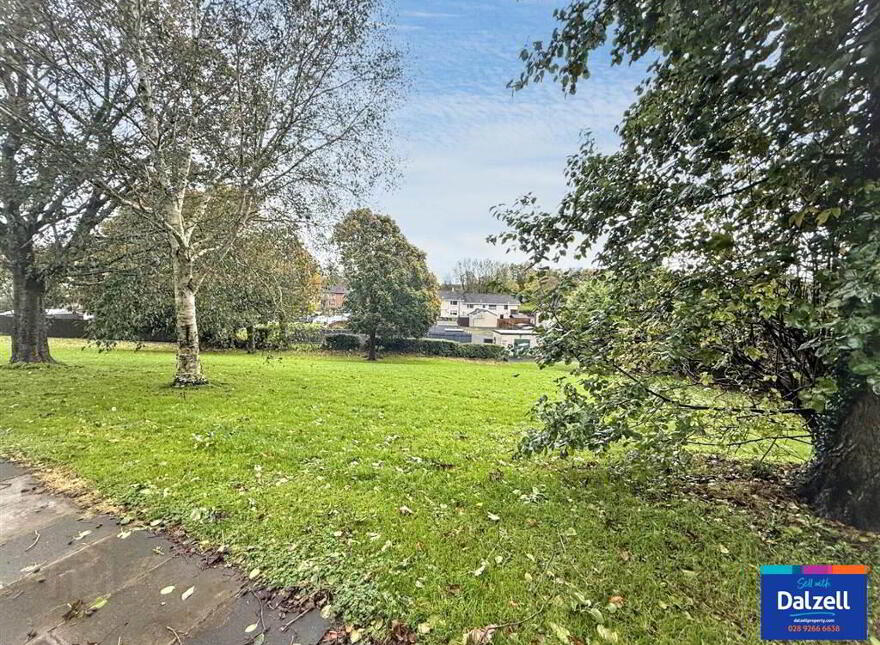 4 Gortmore Park, Lisburn, BT28 2BW