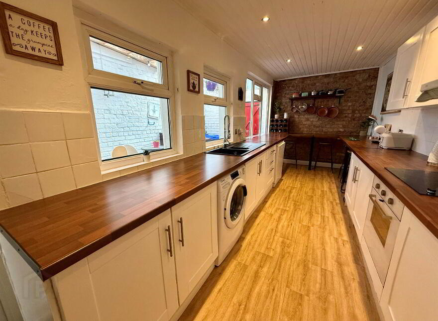 1 Castleview Terrace, Ballyhackamore, Belfast, BT4 3FD