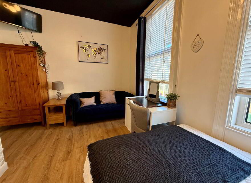1 Castleview Terrace, Ballyhackamore, Belfast, BT4 3FD