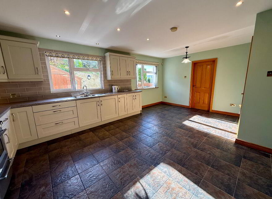 14 Drumiller View, Lurganare, Newry, BT34 1RS