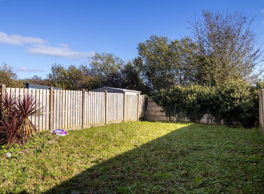 24 Rathcluain Village, Kiltimagh, F12F856