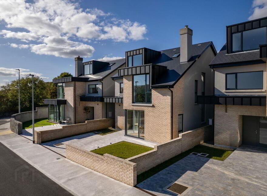 2 Watersland, Kinsale, P17WE28