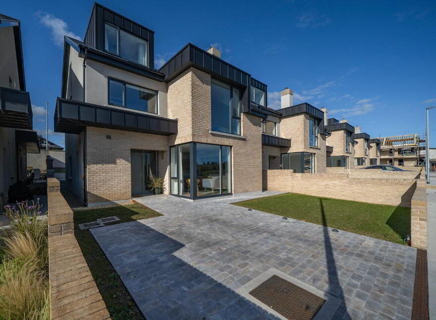 2 Watersland, Kinsale, P17WE28
