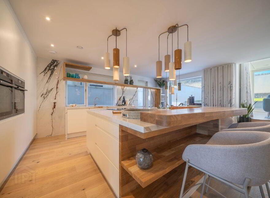 2 Watersland, Kinsale, P17WE28