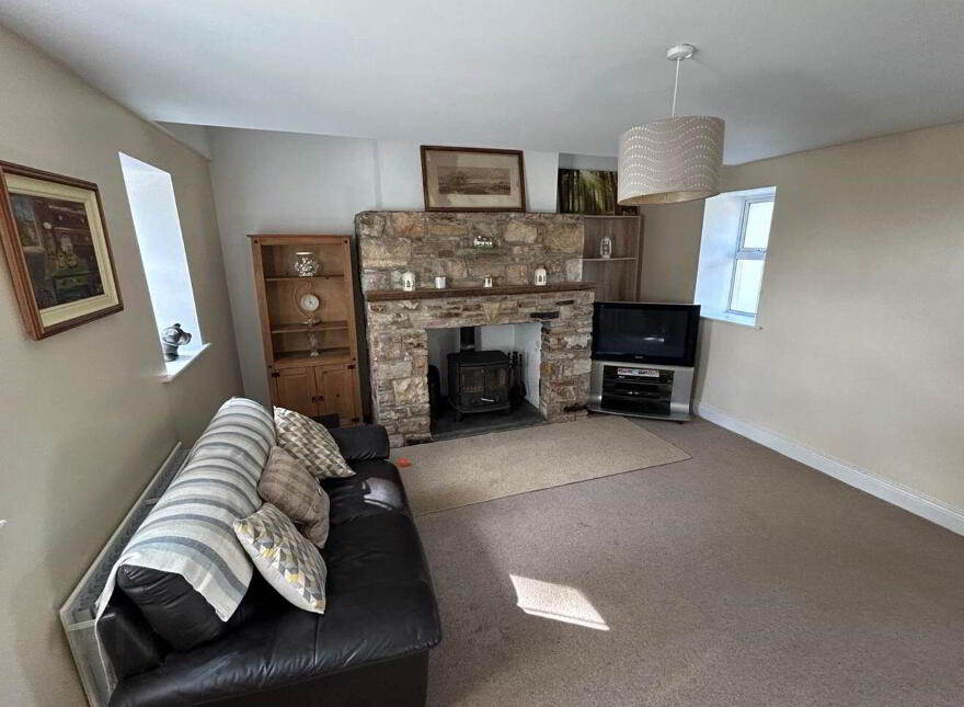 Castletown, Kilmallock, V35WD50