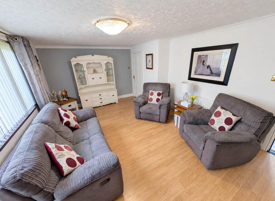 2 Laburnum Park, Belfast, BT17 0BS