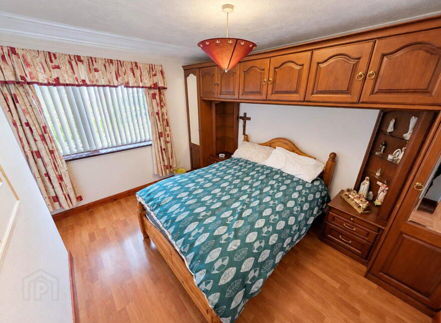 2 Laburnum Park, Belfast, BT17 0BS