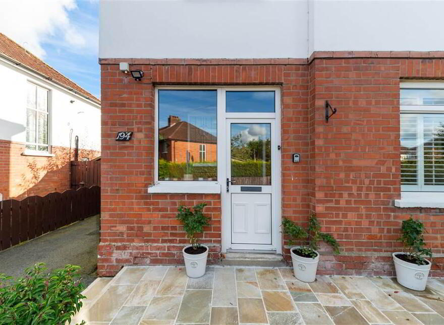 194 Sicily Park, Finaghy, Belfast, BT10 0AQ