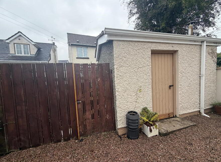 13 Meadow Park, Strabane, BT82 9QE