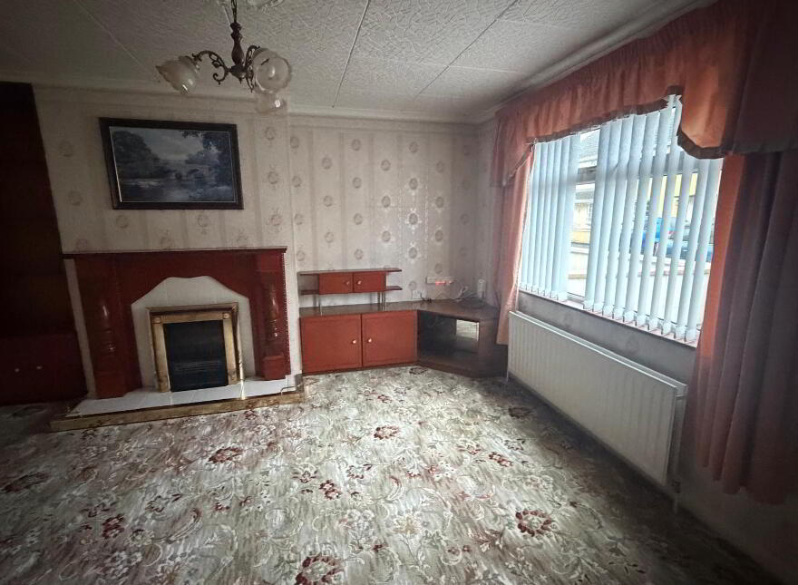13 Meadow Park, Strabane, BT82 9QE