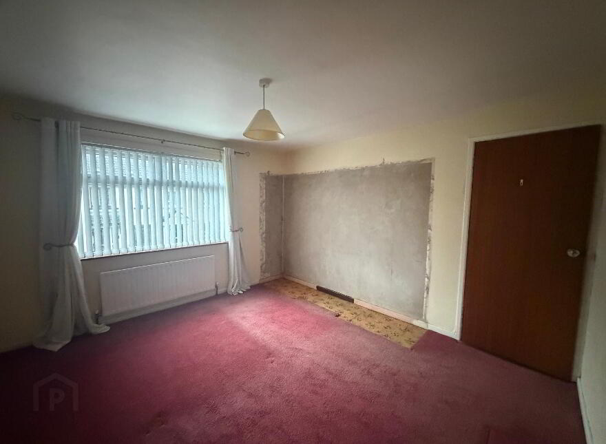 13 Meadow Park, Strabane, BT82 9QE