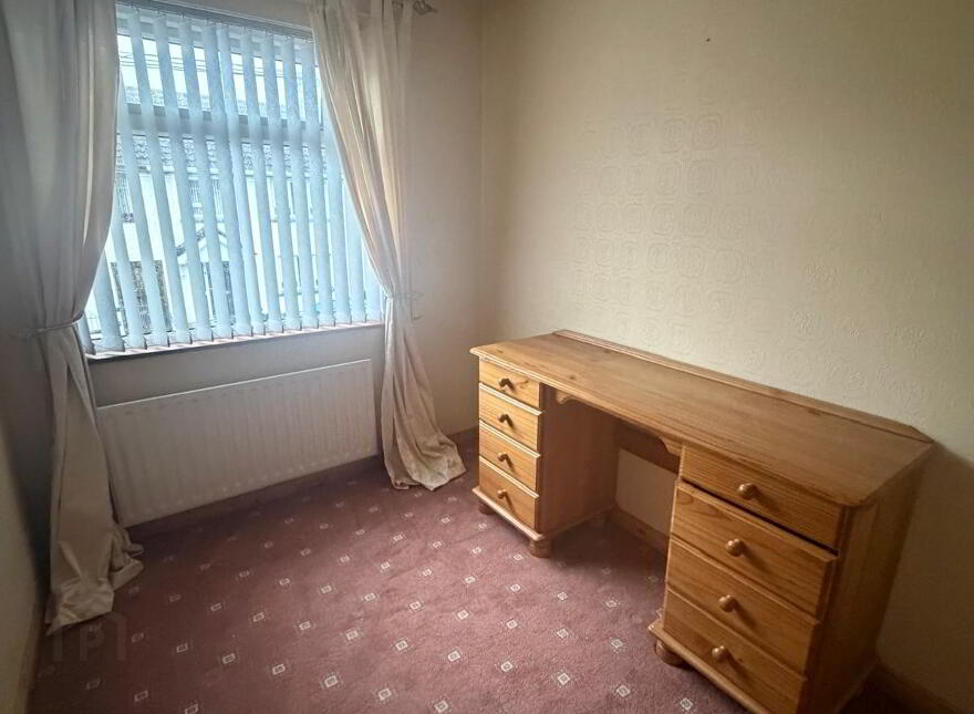 13 Meadow Park, Strabane, BT82 9QE