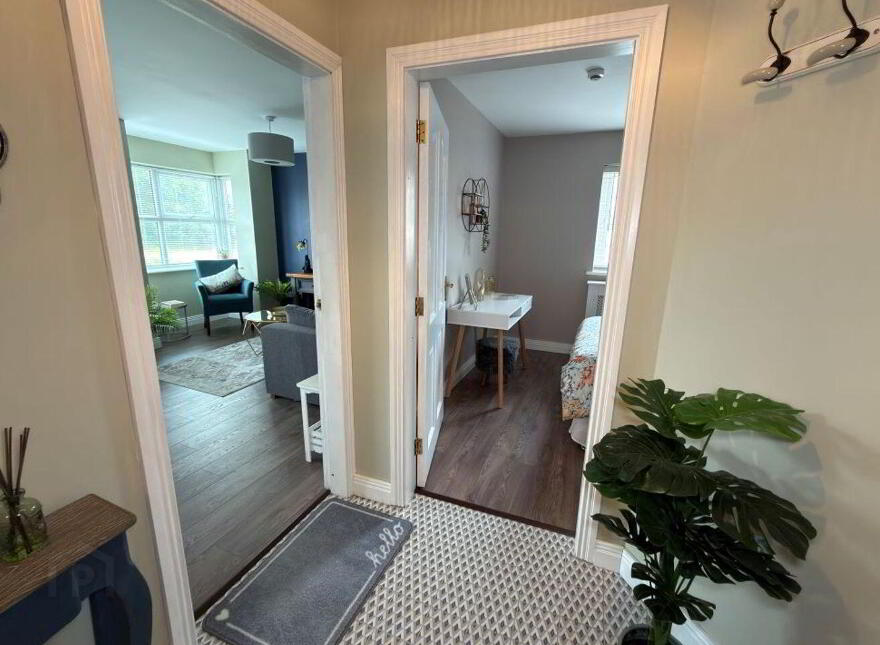 Apt 4, Aislinn Manor, Castlefin, F93E722