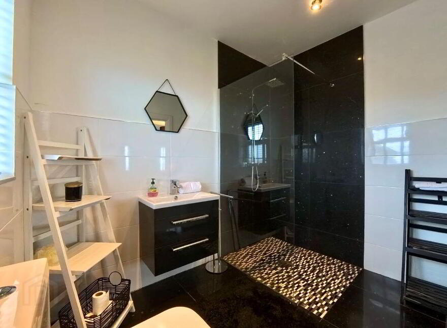 Aintree House, Tooban Upper, Burnfoot, F93HT6T