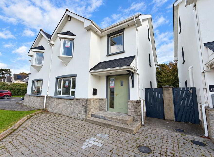 12 Village Green, Omeath, A91R2RP