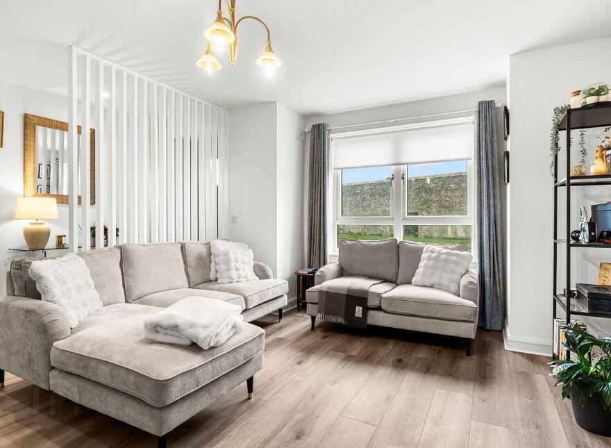 12 The Drive, Ruxton Oaks, Navan, C15V3FC