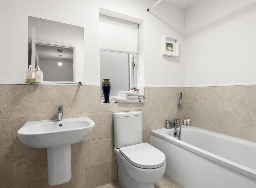 12 The Drive, Ruxton Oaks, Navan, C15V3FC