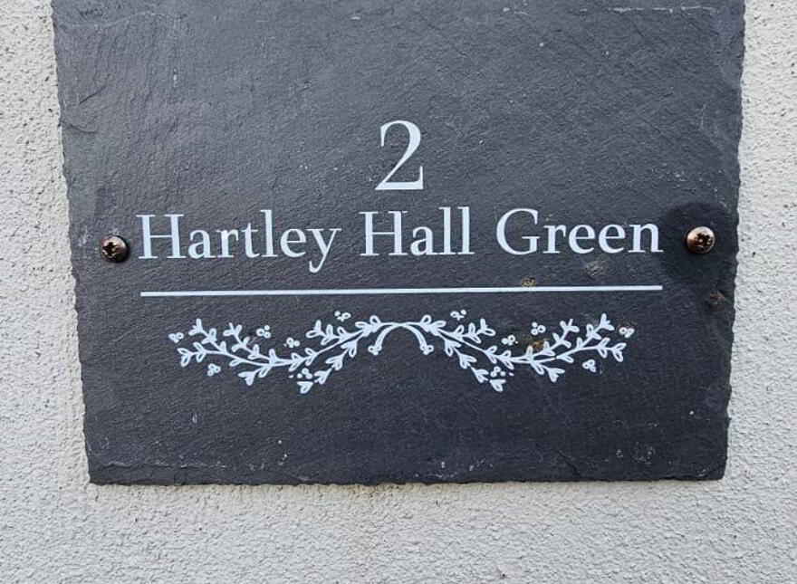 2 Hartley Hall Green, Greenisland, BT38 8FU