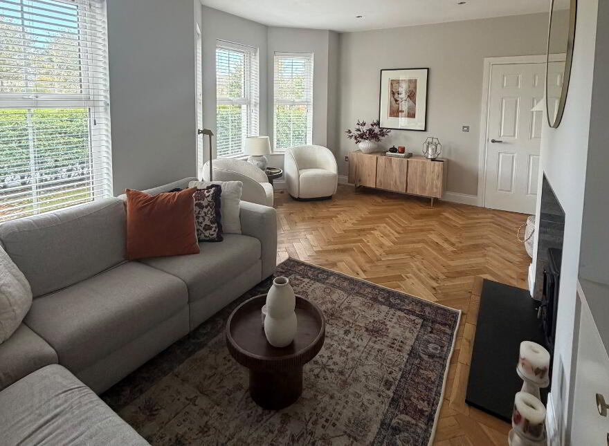 2 Hartley Hall Green, Greenisland, BT38 8FU