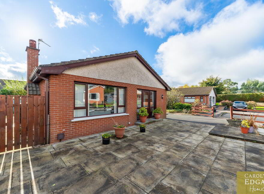 8 Shane Heights, Carrickfergus, BT38 8NY