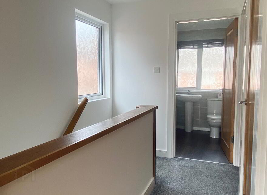 10 Tara Crescent, Newtwonards, BT23 7DF