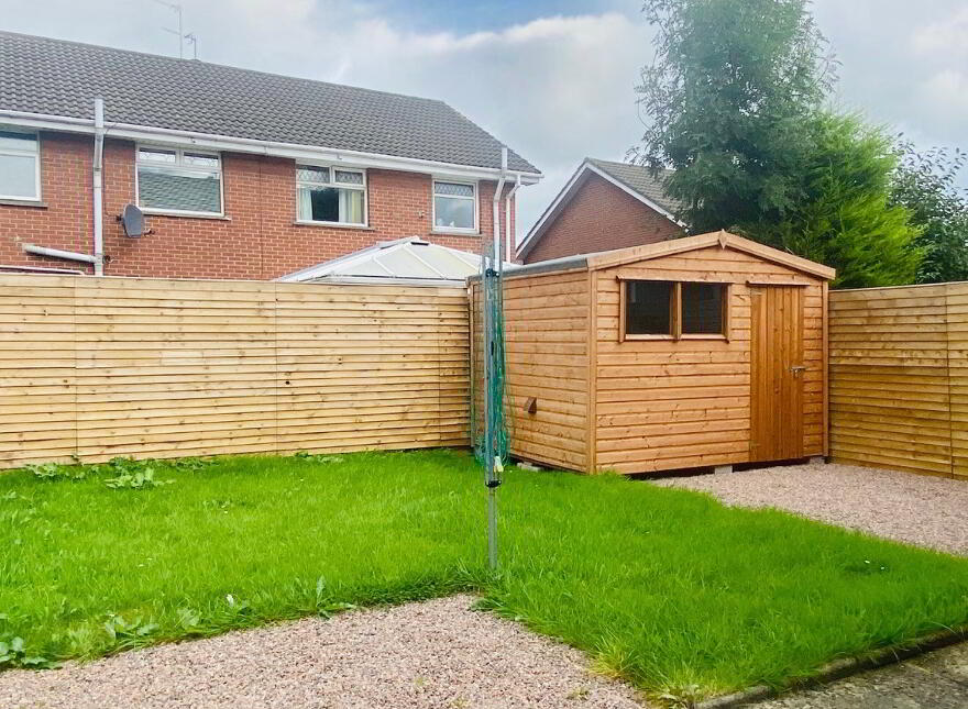 10 Tara Crescent, Newtwonards, BT23 7DF
