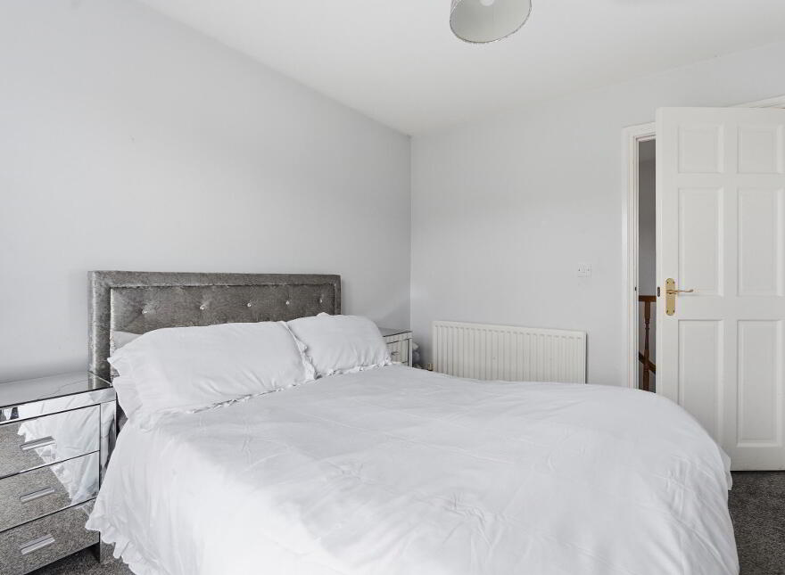 8 Balmoral Square, Bangor, BT19 7XL