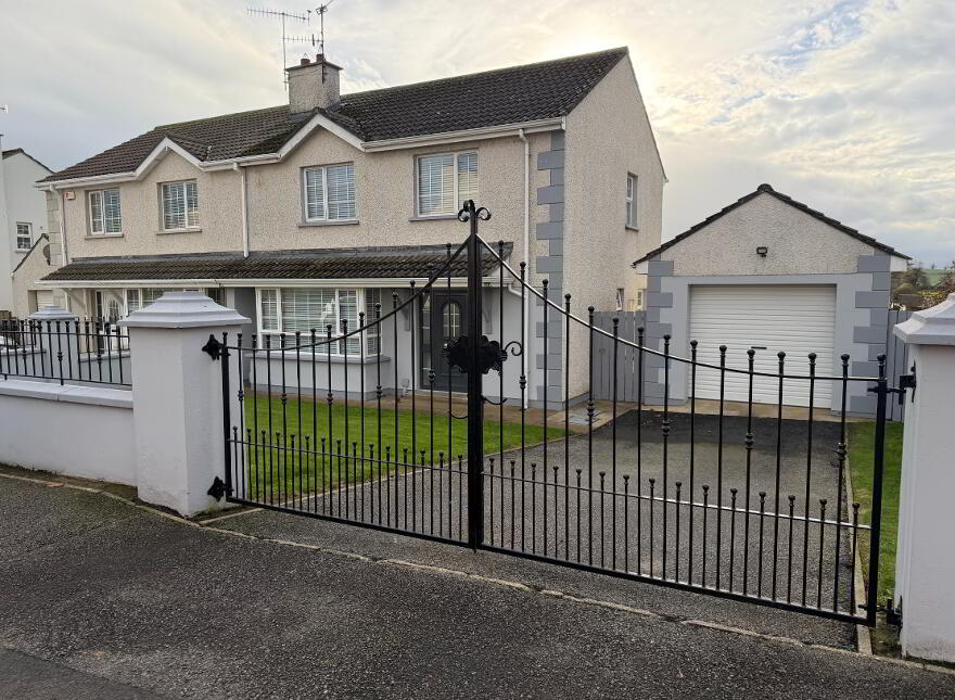 17 Ashbrook, Strabane, BT82 9TG