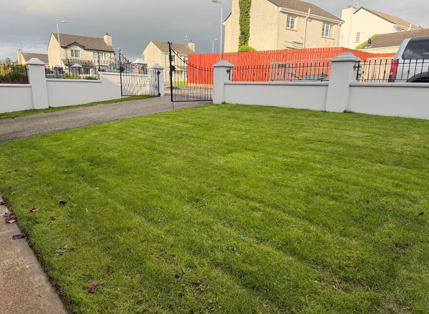 17 Ashbrook, Strabane, BT82 9TG