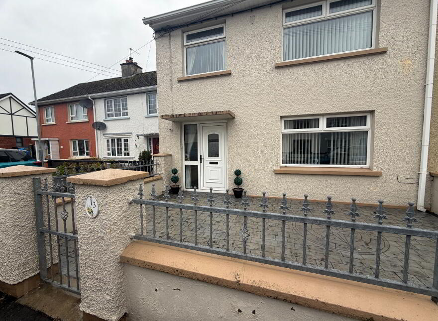 17 Ashbrook, Strabane, BT82 9TG
