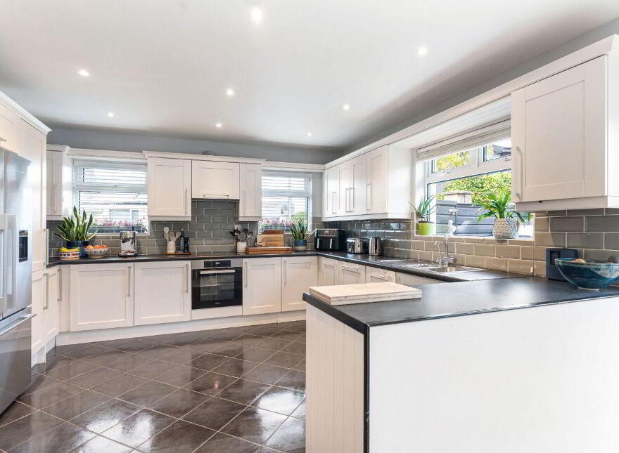 9a Farrenboley Park, Windy Arbour, D14RX48