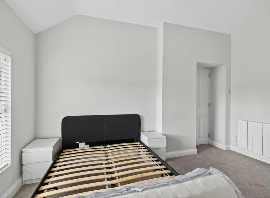Apt 2, 56 Myrtlefield Park, Belfast, BT9 6NG